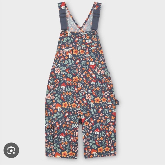 Duluth Trading Co Pants - NWT Rare Duluth Trading Co Women’s Shortall Heirloom Overalls Gnome Mushroom -S